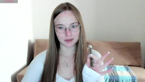 Snapshot of miya_mimi chatting on September 13, 10:04 am Miya online show from September 13, 10:04 am
