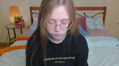 Miya online show from May 25, 1:33 am