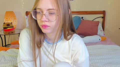Miya online show from June 8, 1:28 am
