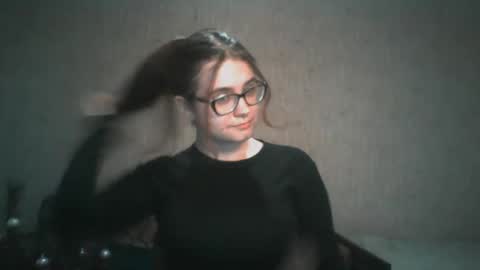 Snapshot of miyabe chatting on January 26, 7:10 am Milana online show from January 26, 7:10 am