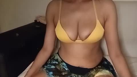 miyawhitexxx online show from March 31, 9:48 pm