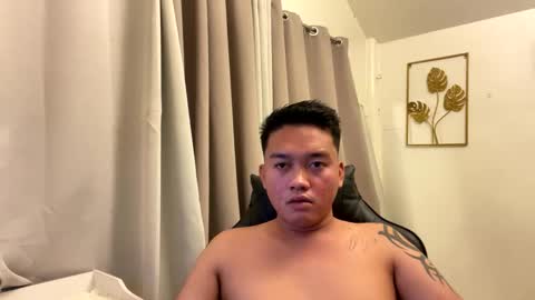 Michole Jay online show from May 17, 6:04 pm