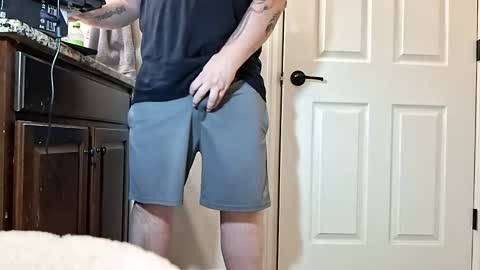 hoodyhoo online show from February 12, 7:36 am