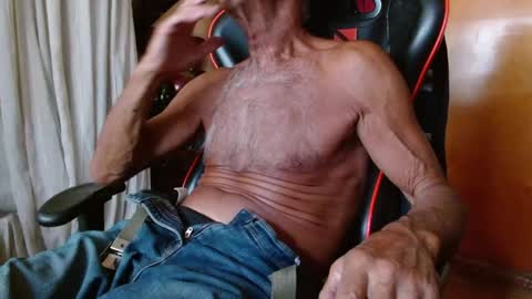 Mario jose online show from December 15, 6:23 pm