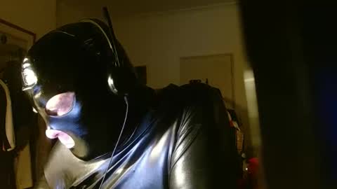 mk_biker online show from April 3, 1:58 am