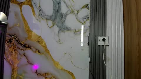 LUCRECIA   NEW ACCOUNT online show from March 13, 6:58 pm