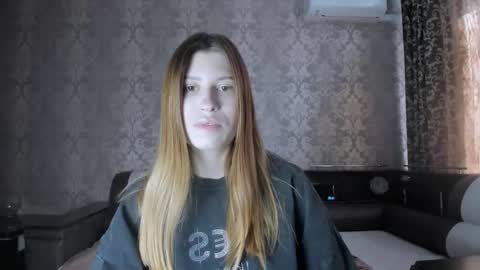 Lili online show from September 16, 10:05 am