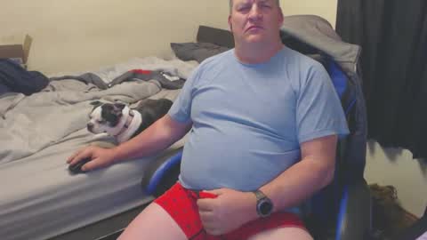 mmmthatsfunnn online show from January 3, 6:11 am