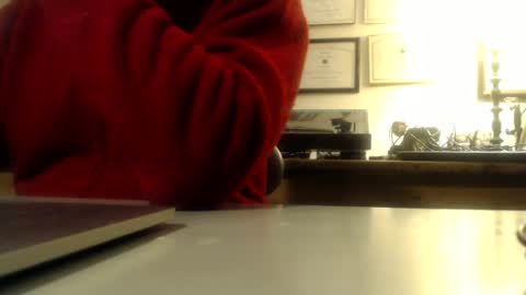 Snapshot of mmythmaker chatting on March 31, 9:43 am mmythmaker online show from March 31, 9:43 am
