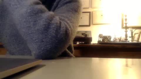 Snapshot of mmythmaker chatting on April 1, 8:37 am mmythmaker online show from April 1, 8:37 am
