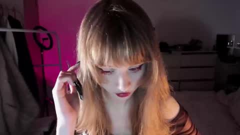 Snapshot of mnepohhh chatting on November 5, 7:58 pm mnepohhh online show from November 5, 7:58 pm