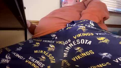 mnguy19726969 online show from February 3, 6:46 pm