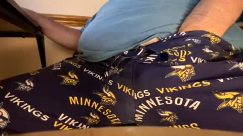 mnguy19726969 online show from June 28, 9:10 pm