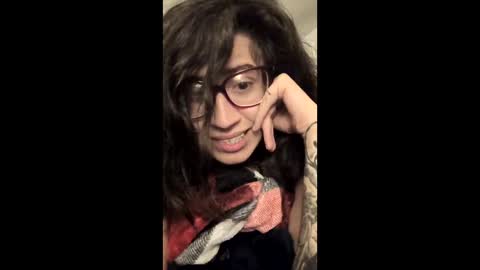 Snapshot of mnmmmmmrosee chatting on December 3, 9:35 pm mnmmmmmrosee online show from December 3, 9:35 pm