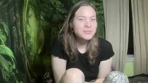 Snapshot of mo0n_goddess chatting on January 21, 5:38 am Misty online show from January 21, 5:38 am