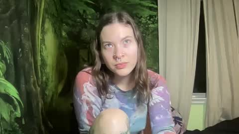 Snapshot of mo0n_goddess chatting on January 25, 5:40 am Misty online show from January 25, 5:40 am