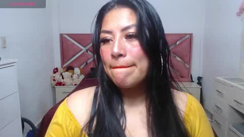 Catalina online show from January 13, 8:58 pm