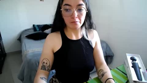 Snapshot of mocca_117 chatting on November 7, 11:43 am Sam online show from November 7, 11:43 am