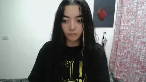Sam online show from May 2, 3:33 am