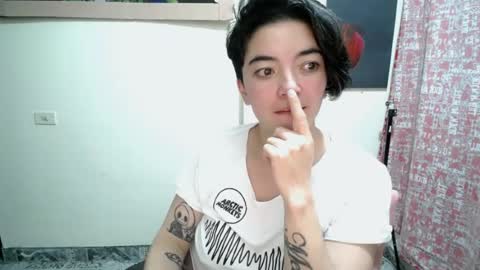 Sam online show from June 23, 6:22 am