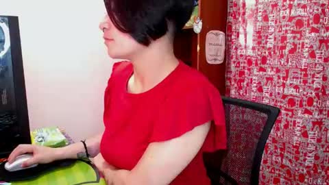 Sam online show from August 1, 6:29 pm