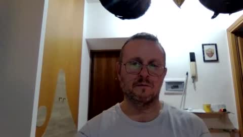 Snapshot of modesto1969 chatting on November 16, 12:16 am modesto1969 online show from November 16, 12:16 am