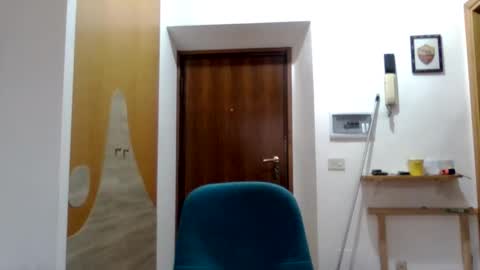 Snapshot of modesto1969 chatting on November 19, 12:49 pm modesto1969 online show from November 19, 12:49 pm