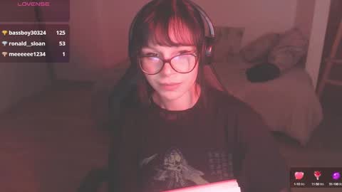 Snapshot of modjo_ chatting on January 28, 4:50 am Modjo online show from January 28, 4:50 am