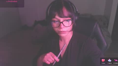 Snapshot of modjo_ chatting on November 23, 6:57 am Modjo online show from November 23, 6:57 am