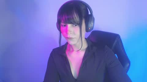 Snapshot of modjo_ chatting on July 1, 4:25 am Modjo online show from July 1, 4:25 am