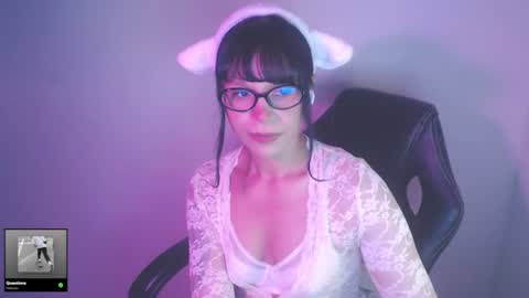 Snapshot of modjo_ chatting on July 25, 4:32 am Modjo online show from July 25, 4:32 am