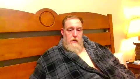 Snapshot of moeblick chatting on December 4, 2:42 am moeblick online show from December 4, 2:42 am