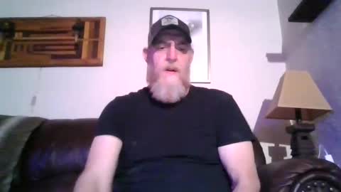 Snapshot of moeblick chatting on December 28, 5:02 am moeblick online show from December 28, 5:02 am