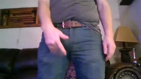 Snapshot of moeblick chatting on January 17, 11:40 pm moeblick online show from January 17, 11:40 pm