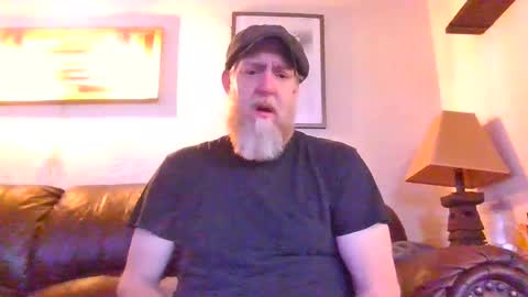Snapshot of moeblick chatting on February 1, 3:28 pm moeblick online show from February 1, 3:28 pm