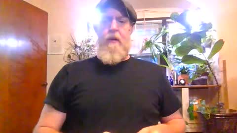 moeblick online show from December 4, 12:58 pm