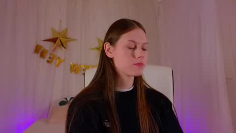 Molly online show from January 12, 2:39 am