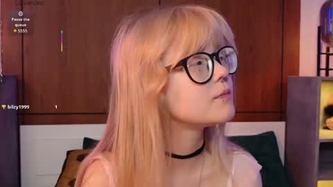 Snapshot of moliqin chatting on June 4, 7:58 am moliqin online show from June 4, 7:58 am