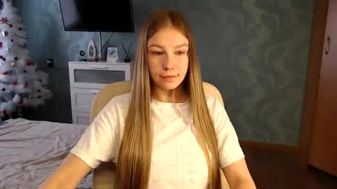 Snapshot of molli_and_tom chatting on February 8, 11:46 am Bitcoin 1P8NuZxsaNsQTx7wJJJ7Ao1mic4nvJPVLC online show from February 8, 11:46 am