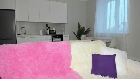 Snapshot of molly_555 chatting on November 26, 2:34 am Sima online show from November 26, 2:34 am