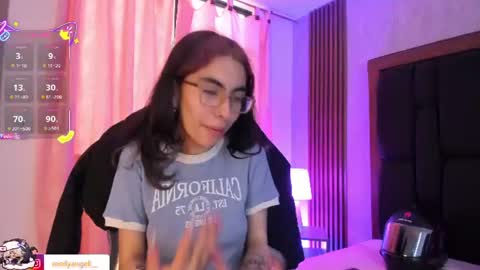 Molly online show from June 20, 4:10 pm