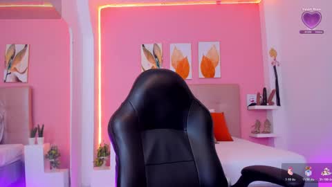    online show from October 20, 12:16 pm