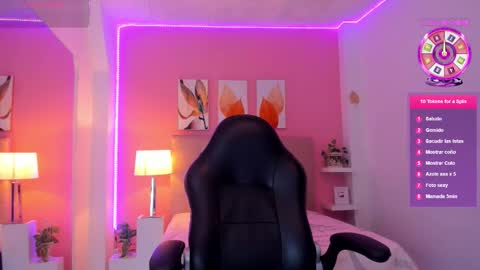    online show from February 7, 12:31 pm