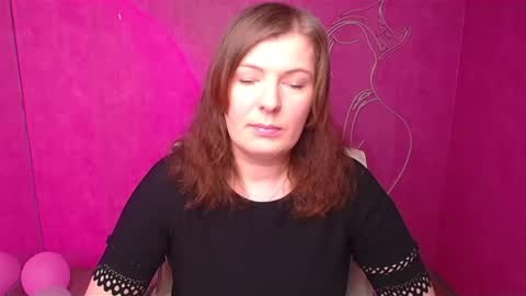 Snapshot of molly_mis chatting on February 22, 12:40 pm Molly online show from February 22, 12:40 pm