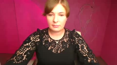 Snapshot of molly_mis chatting on September 10, 11:32 am Molly online show from September 10, 11:32 am