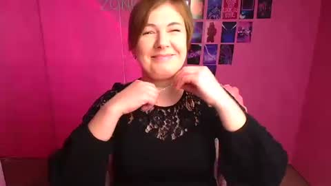 Snapshot of molly_mis chatting on October 19, 11:55 am Molly online show from October 19, 11:55 am