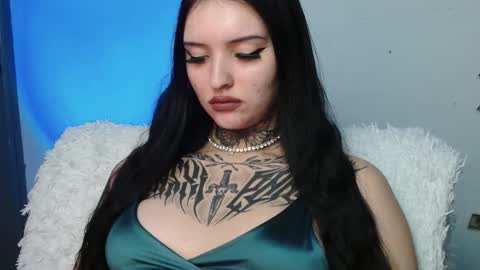 Lina online show from December 13, 8:25 pm