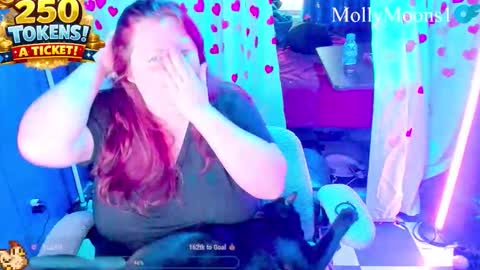 molly_moons online show from April 29, 4:33 pm
