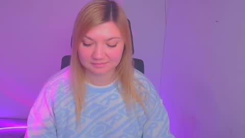 Molly online show from January 7, 3:23 pm