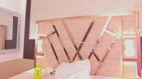 Snapshot of molly_sweetee chatting on October 10, 1:48 am Yuli online show from October 10, 1:48 am